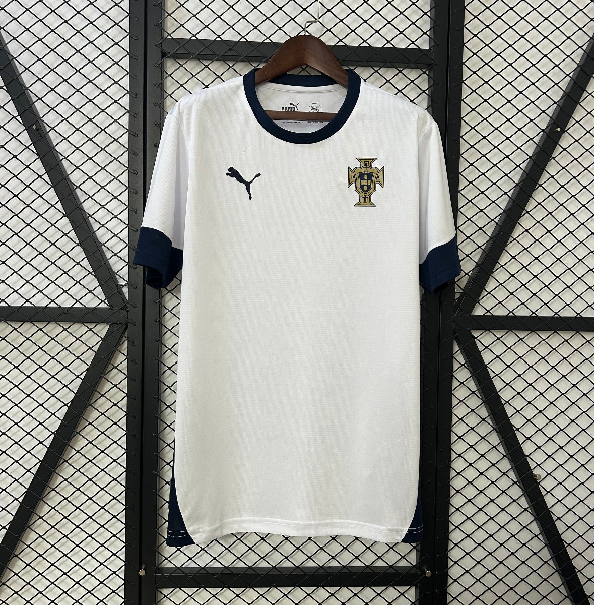 Camiseta Clásica Portugal Entrenamiento Blanca 2025