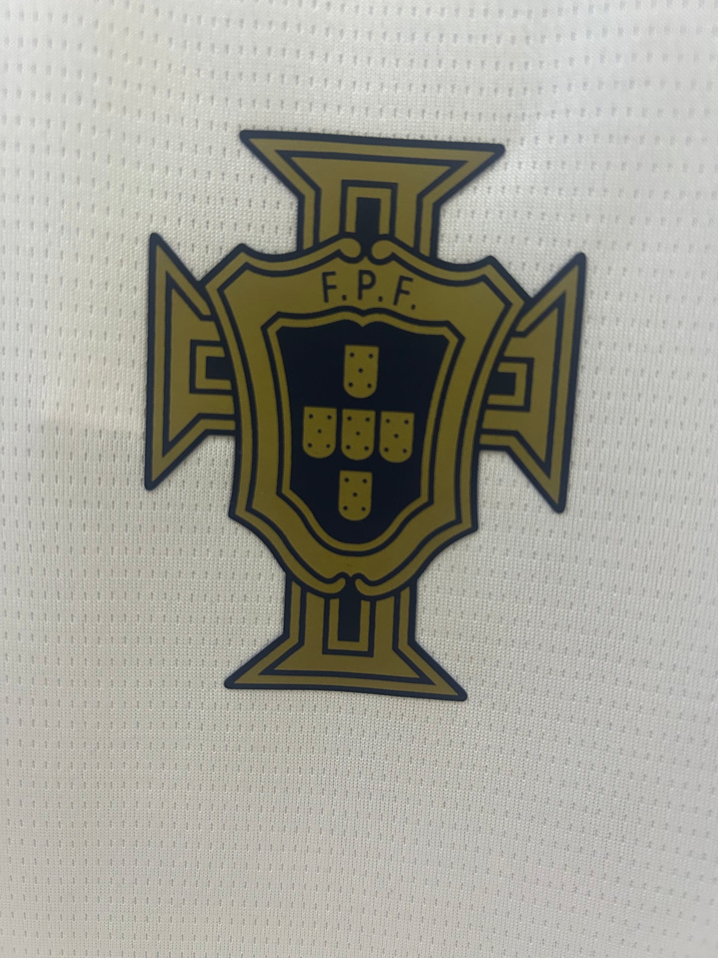 Camiseta Clásica Portugal Entrenamiento Blanca 2025