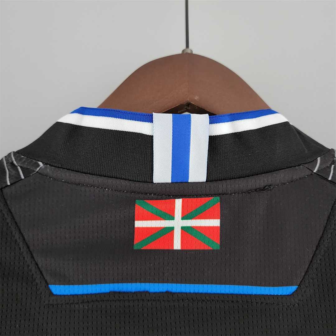 Real Sociedad 2002-03 Classic Shirt