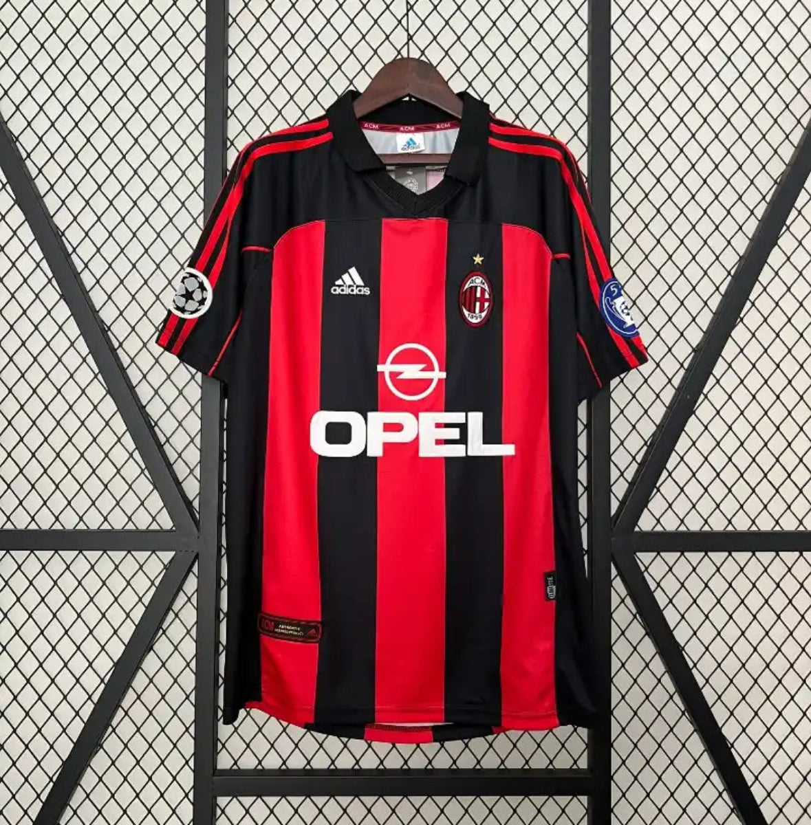 Camiseta Clásica AC Milán 2000-01