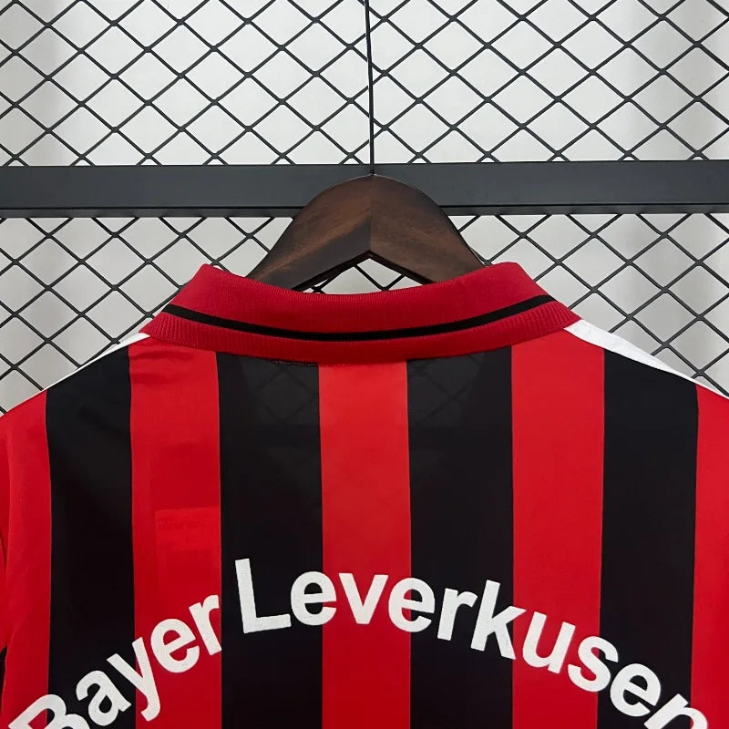 Camiseta Clásica Bayer Leverkusen 2001-02