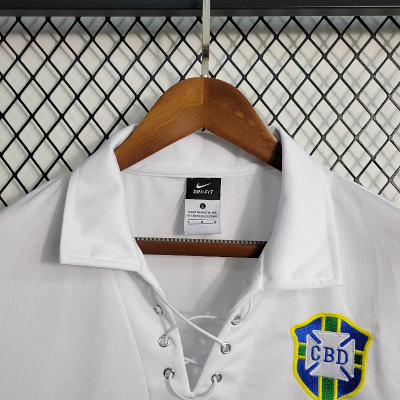 Camiseta Clásica Brasil Visitante 2004