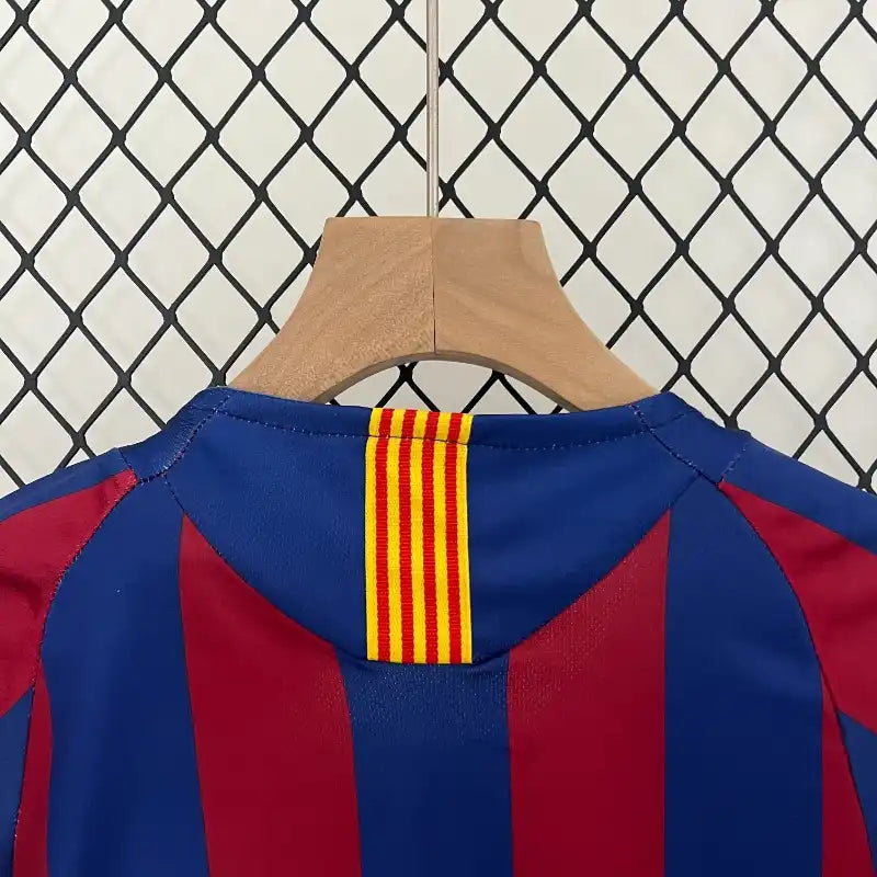 Equipación Infantil Clásica FC Barcelona 2005-06