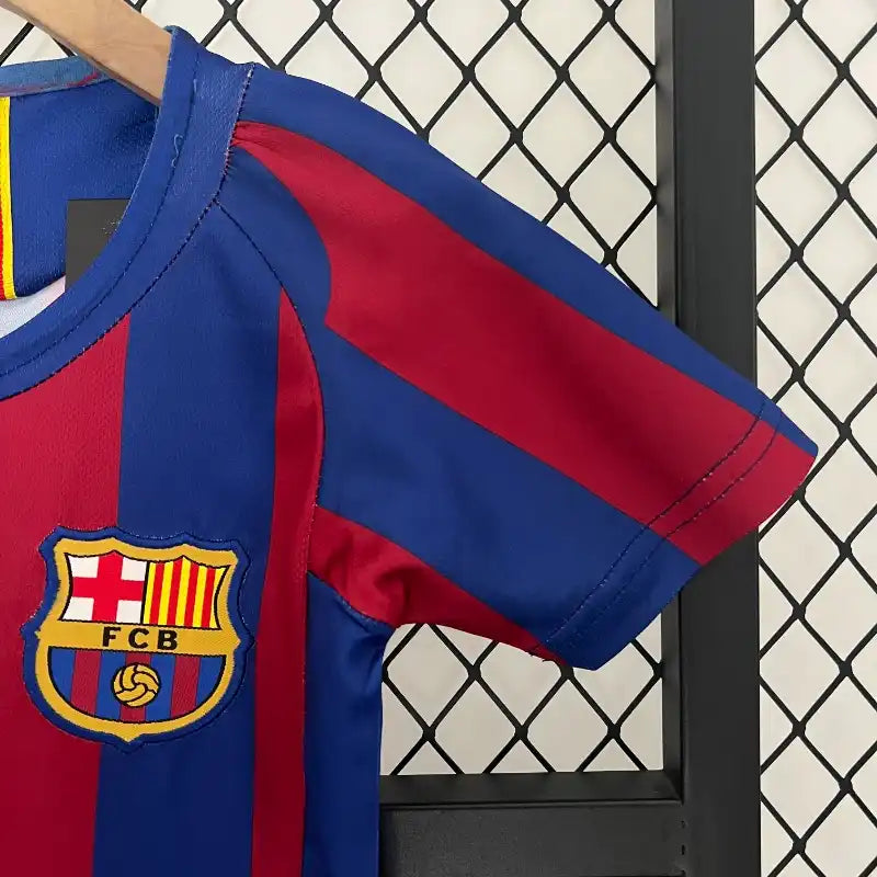 Equipación Infantil Clásica FC Barcelona 2005-06