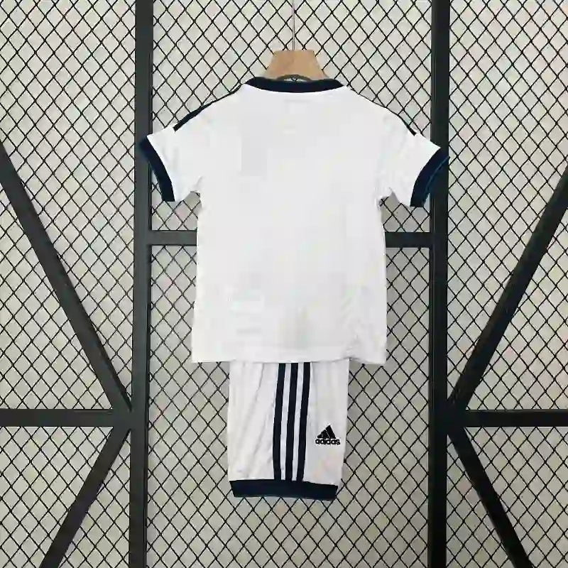 Equipación Clásica Real Madrid 2012-13