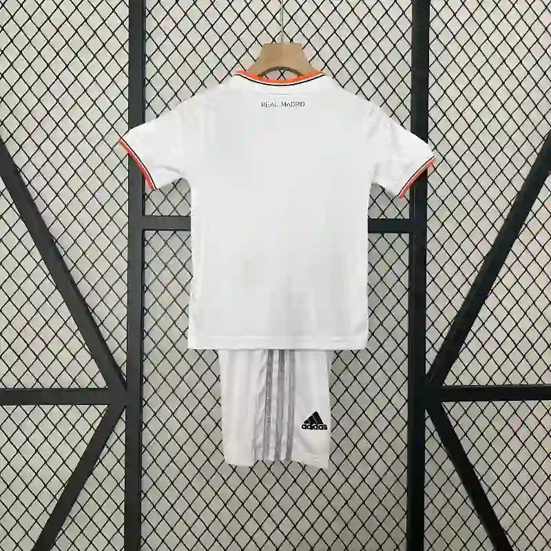 Equipación Clásica Real Madrid 2013-14