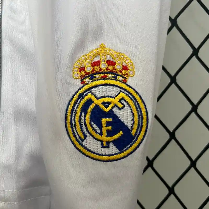 Equipación Clásica Real Madrid 2013-14