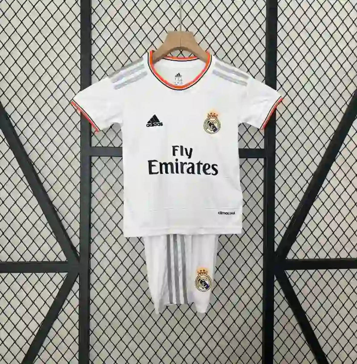 Equipación Clásica Real Madrid 2013-14