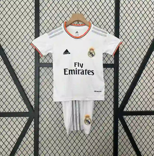 Equipación Clásica Real Madrid 2013-14