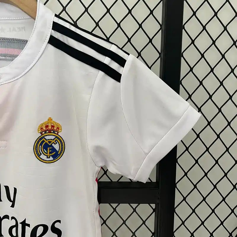Equipación Clásica Real Madrid 2014-15