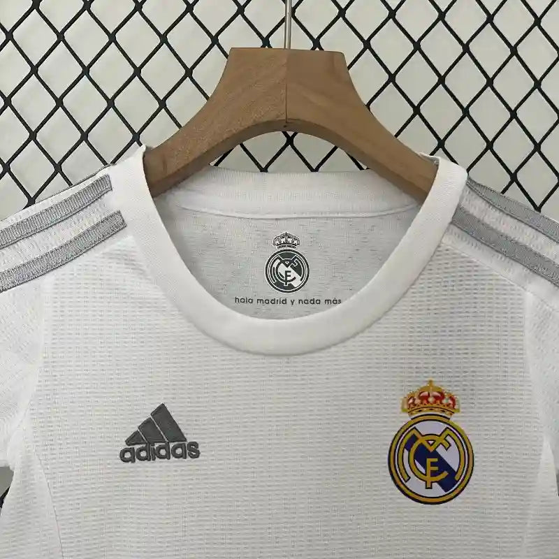Equipación Clásica Real Madrid 2015-16