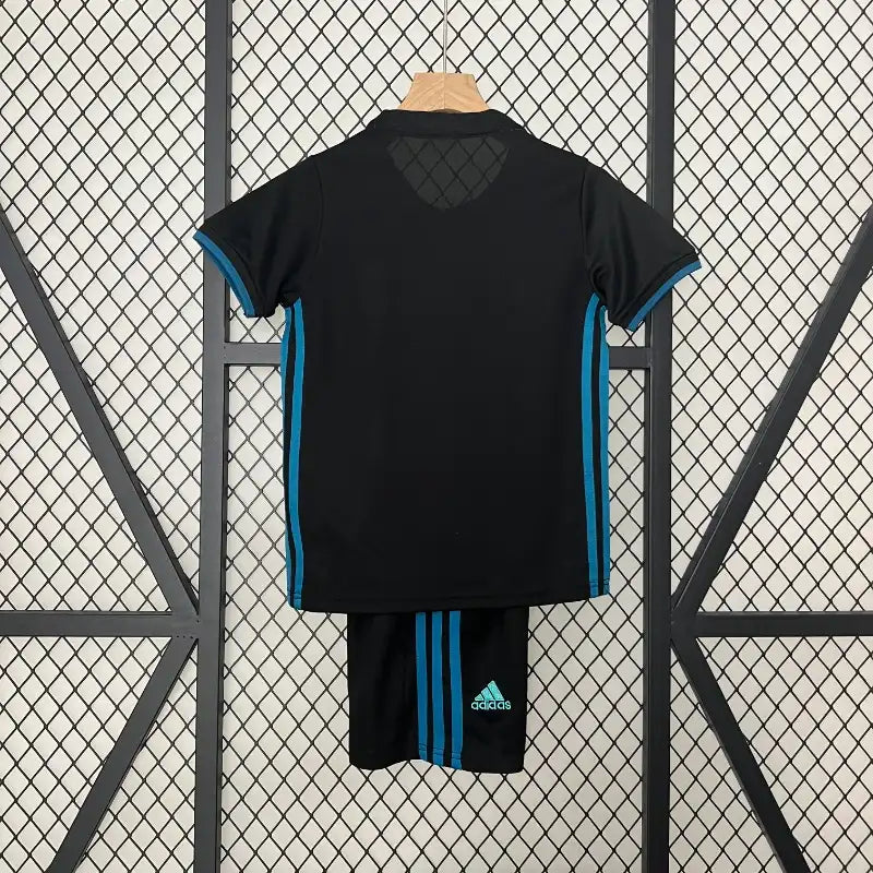Equipación Clásica Real Madrid Visitante 2017-18