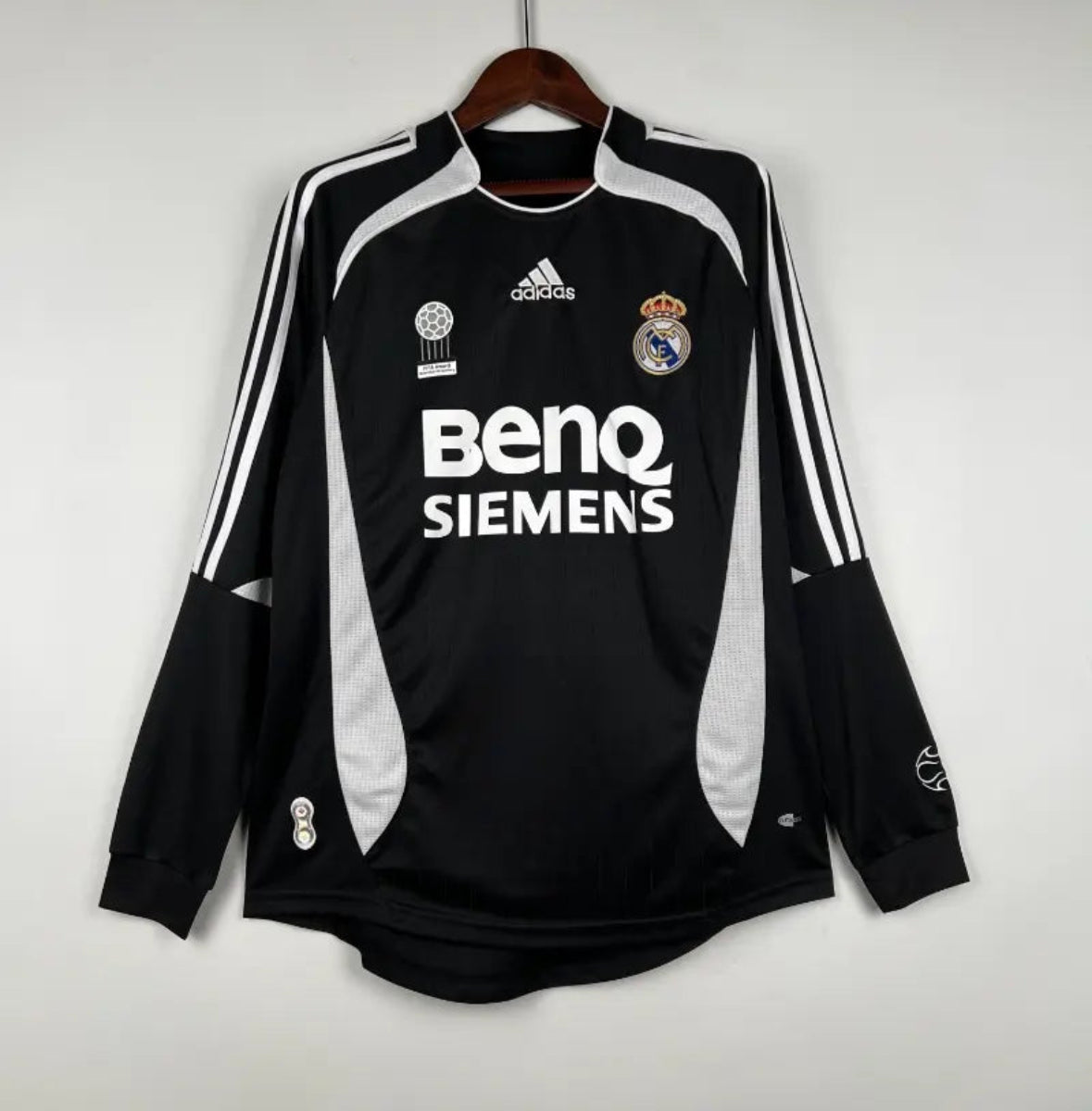 Camiseta Clásica Real Madrid Visitante (3ª) Manga Larga  2006-07