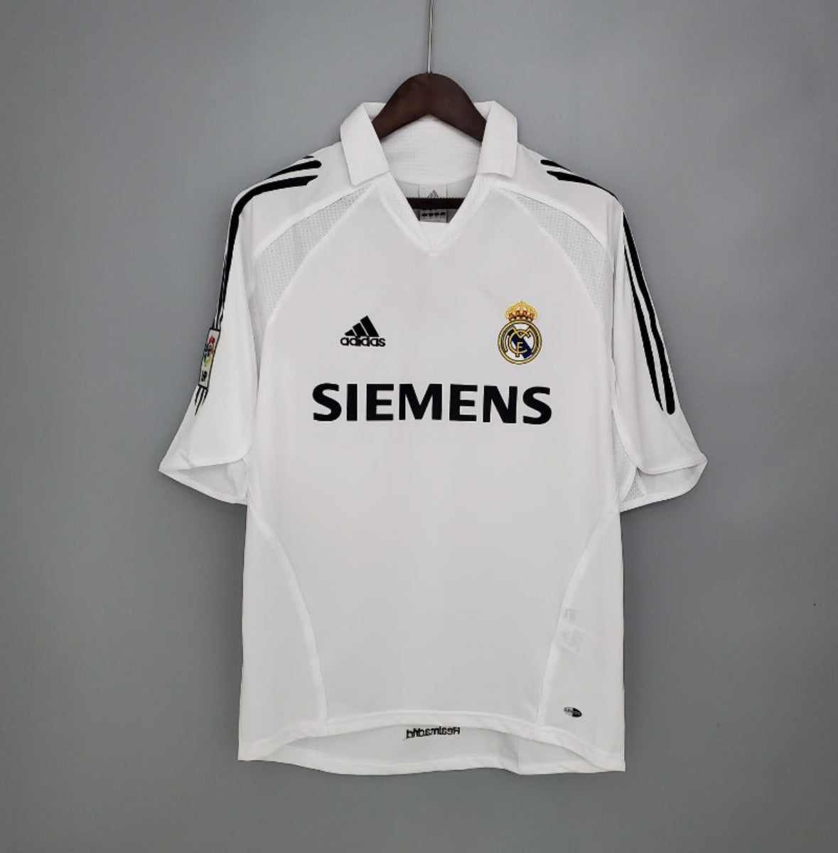 Camiseta Clásica Real Madrid 2005-06