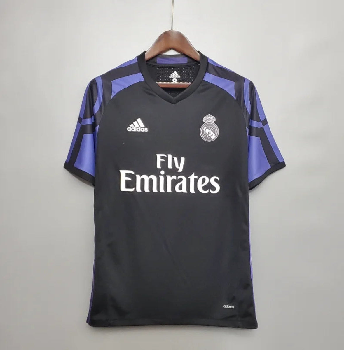 Camiseta Clásica Real Madrid Visitante (3ª) 2016-17