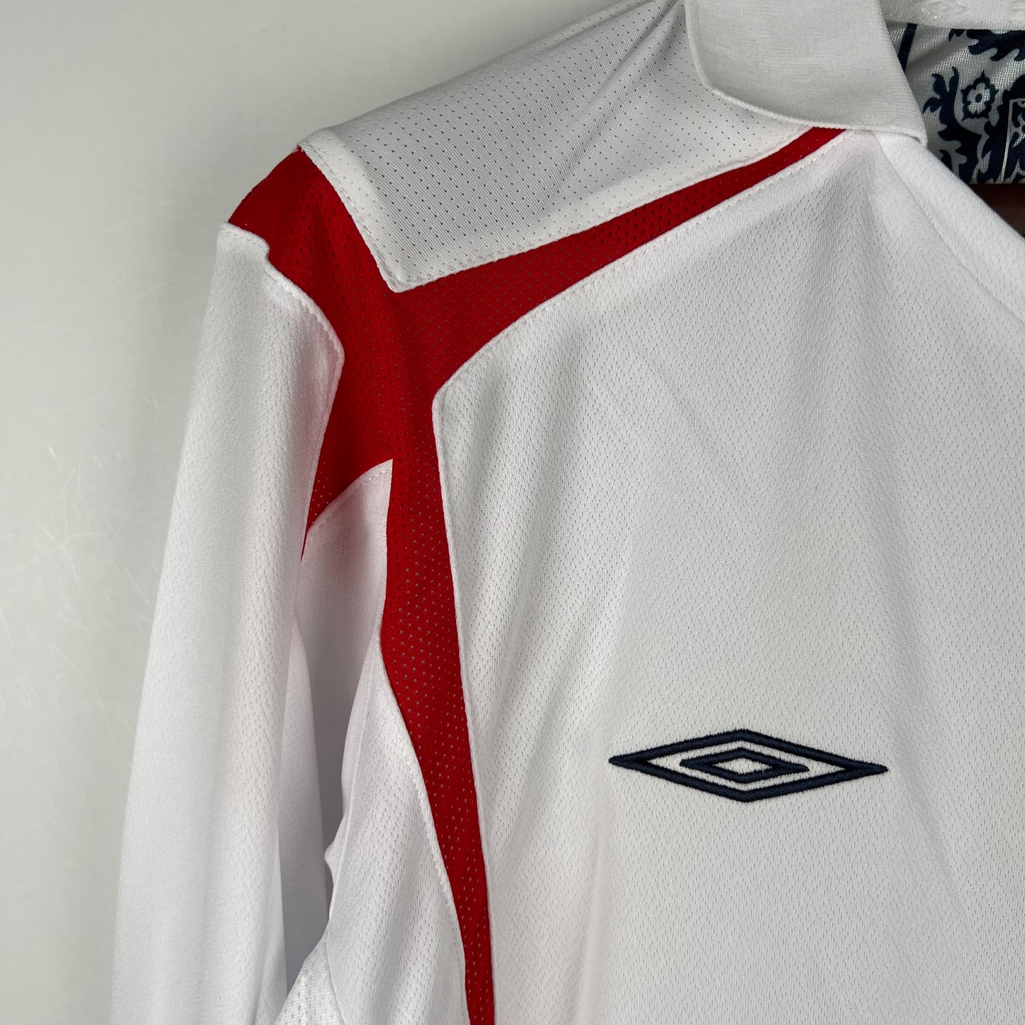 Camiseta Clásica Inglaterra Manga Larga 2006