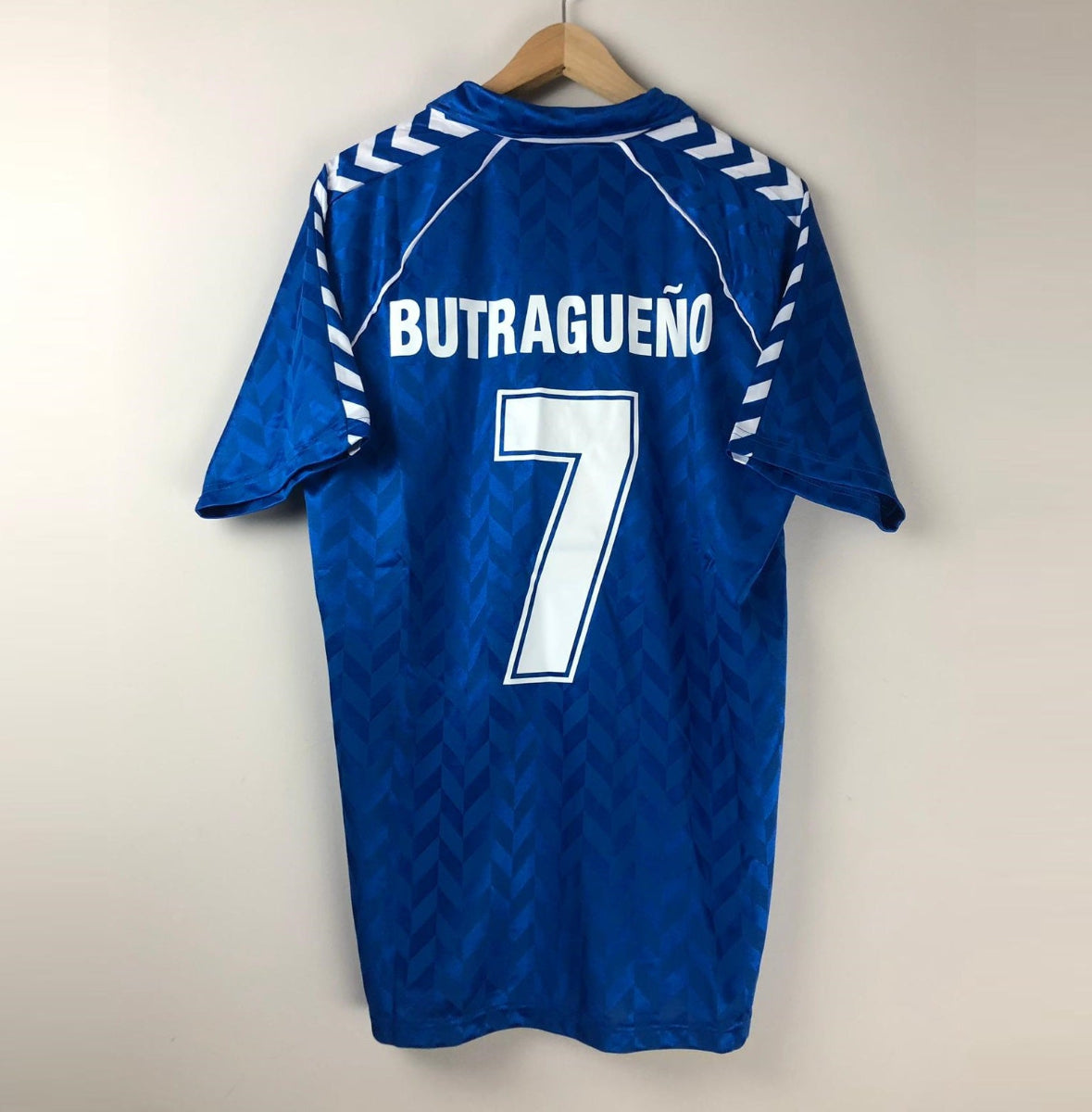 CAMISETA BUTRAGUEÑO REAL Madrid 1989-1990 Shirt Trikot Maillot Maglia EUR 50,00 - ES CAMISETA BUTRAGUEÑO REAL Madrid 1989-1990 Shirt Trikot Maillot Maglia EUR 50,00 - ES