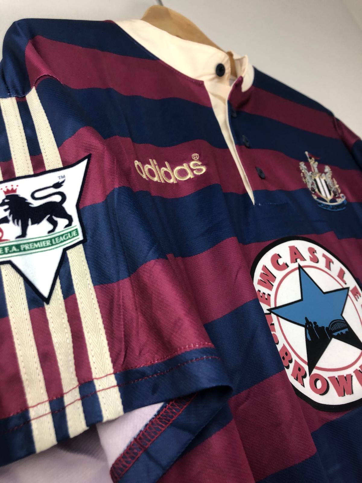 Camiseta Clásica Ginola Newcastle United FC Visitante 1995-96