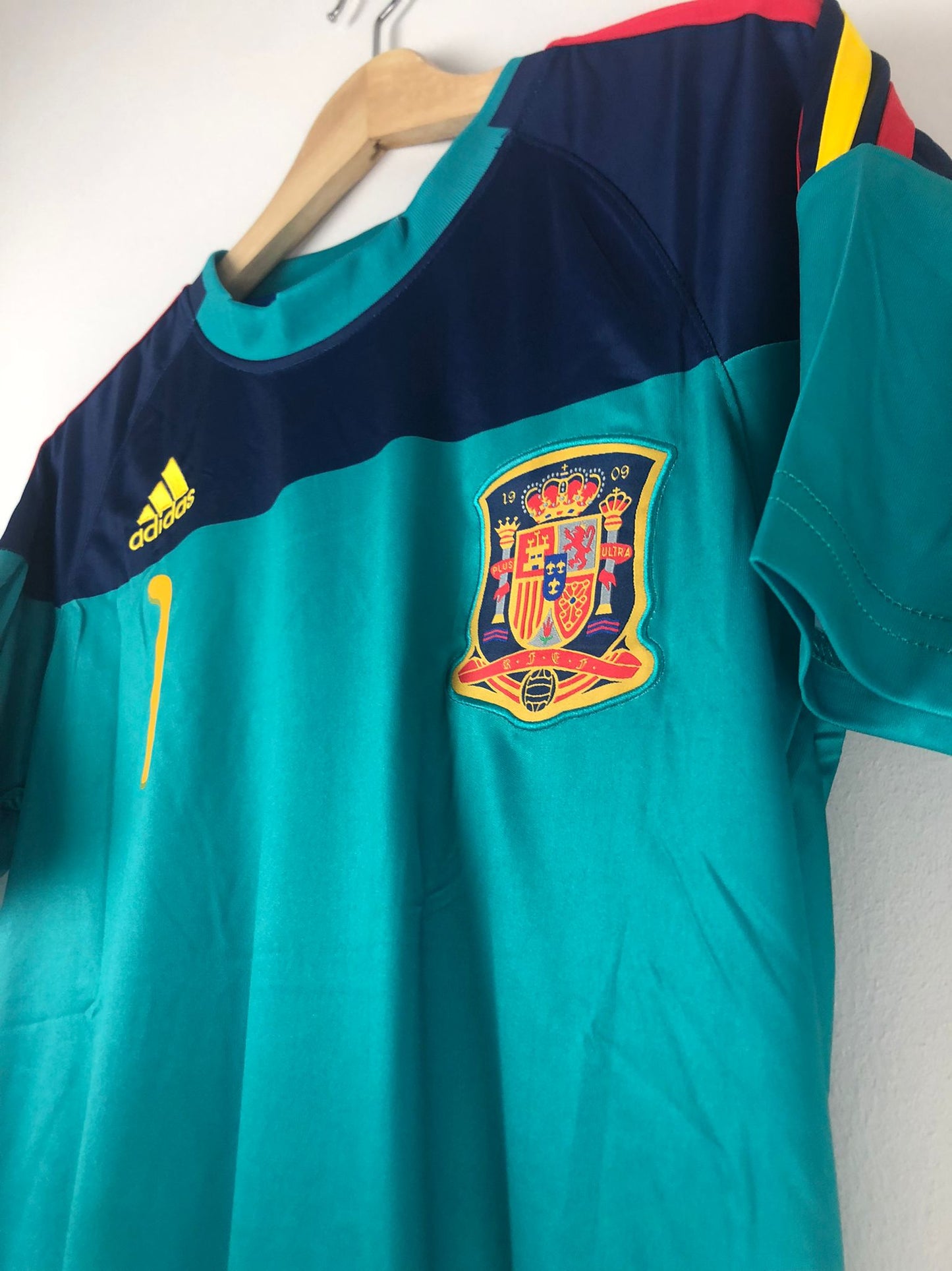Camiseta Clásica Casillas Portero España 2010-11