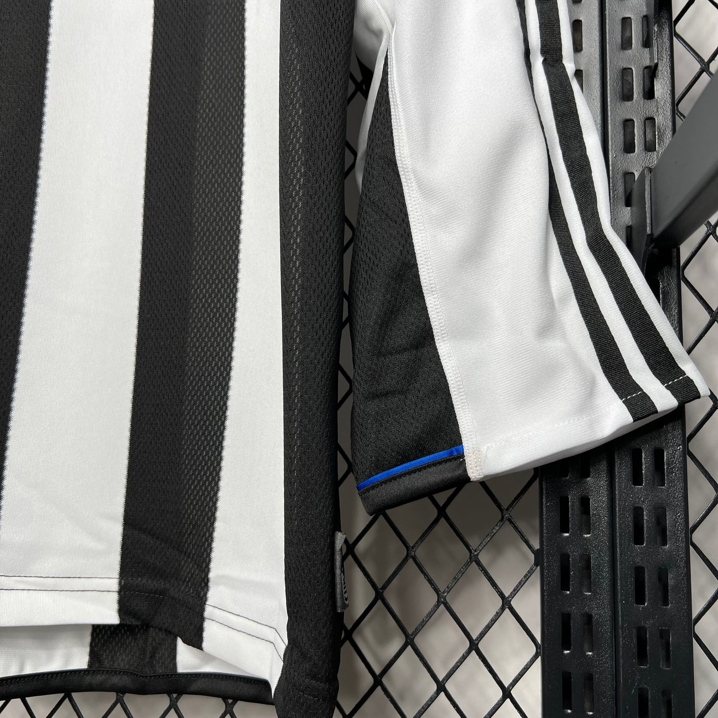 Camiseta Clásica Newcastle United FC Manga Larga 2003-05