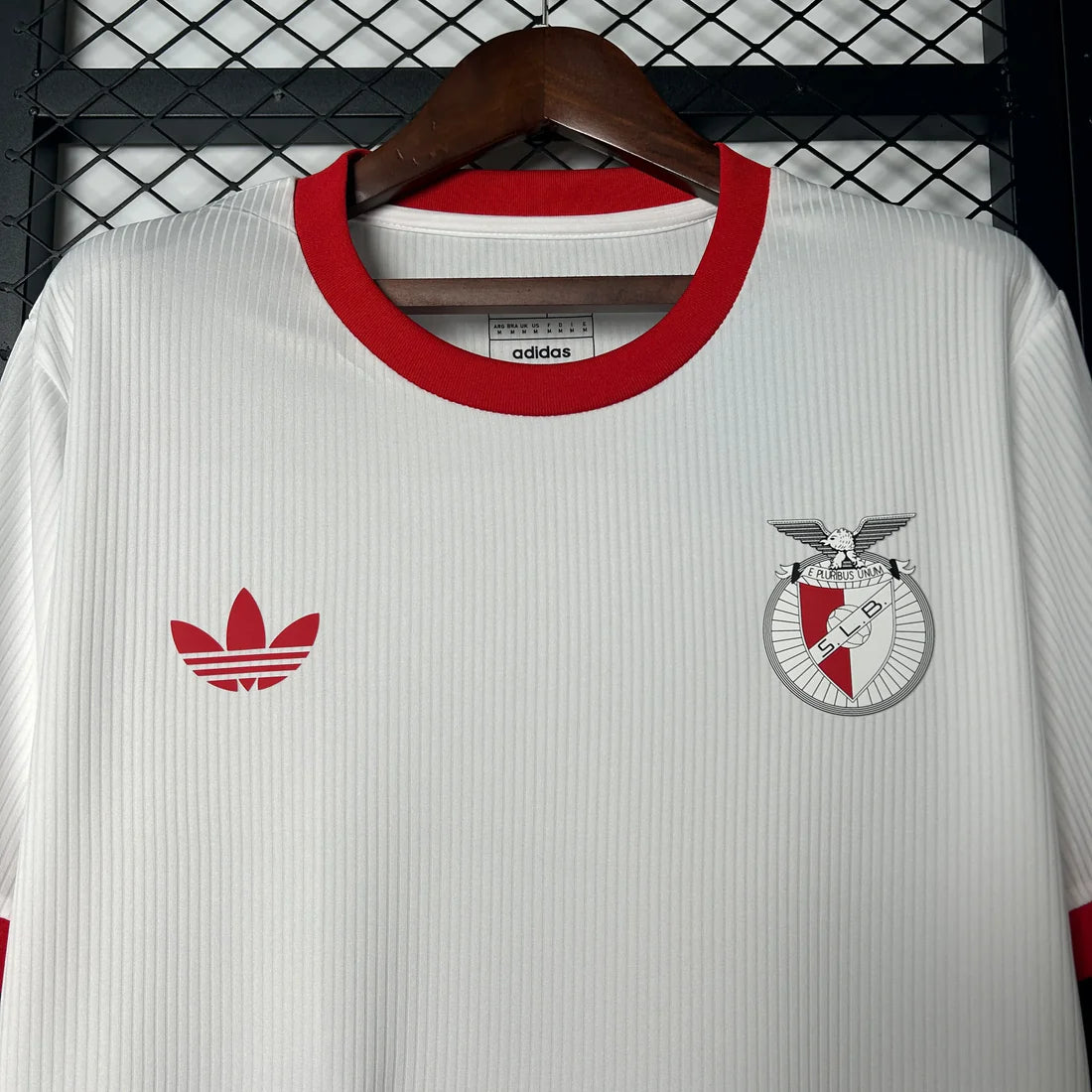 Camiseta Clásica Benfica Edición Especial 2025-26