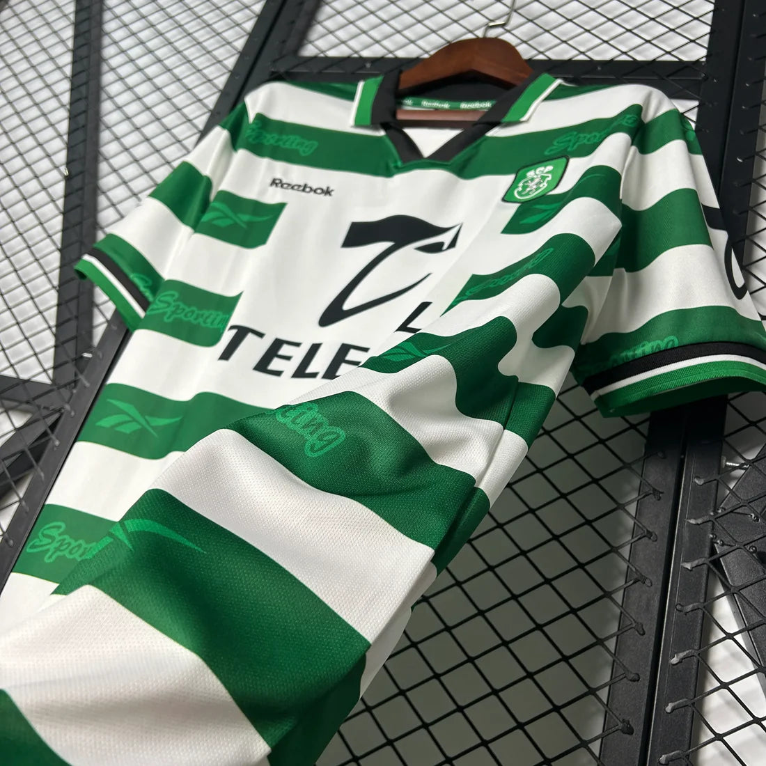 Cristiano Ronaldo Sporting CP Classic Jersey 2002-03