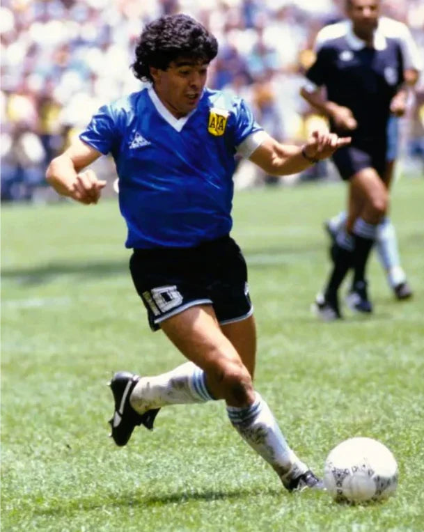 Camiseta Clásica MARADONA Argentina Visitante 1986