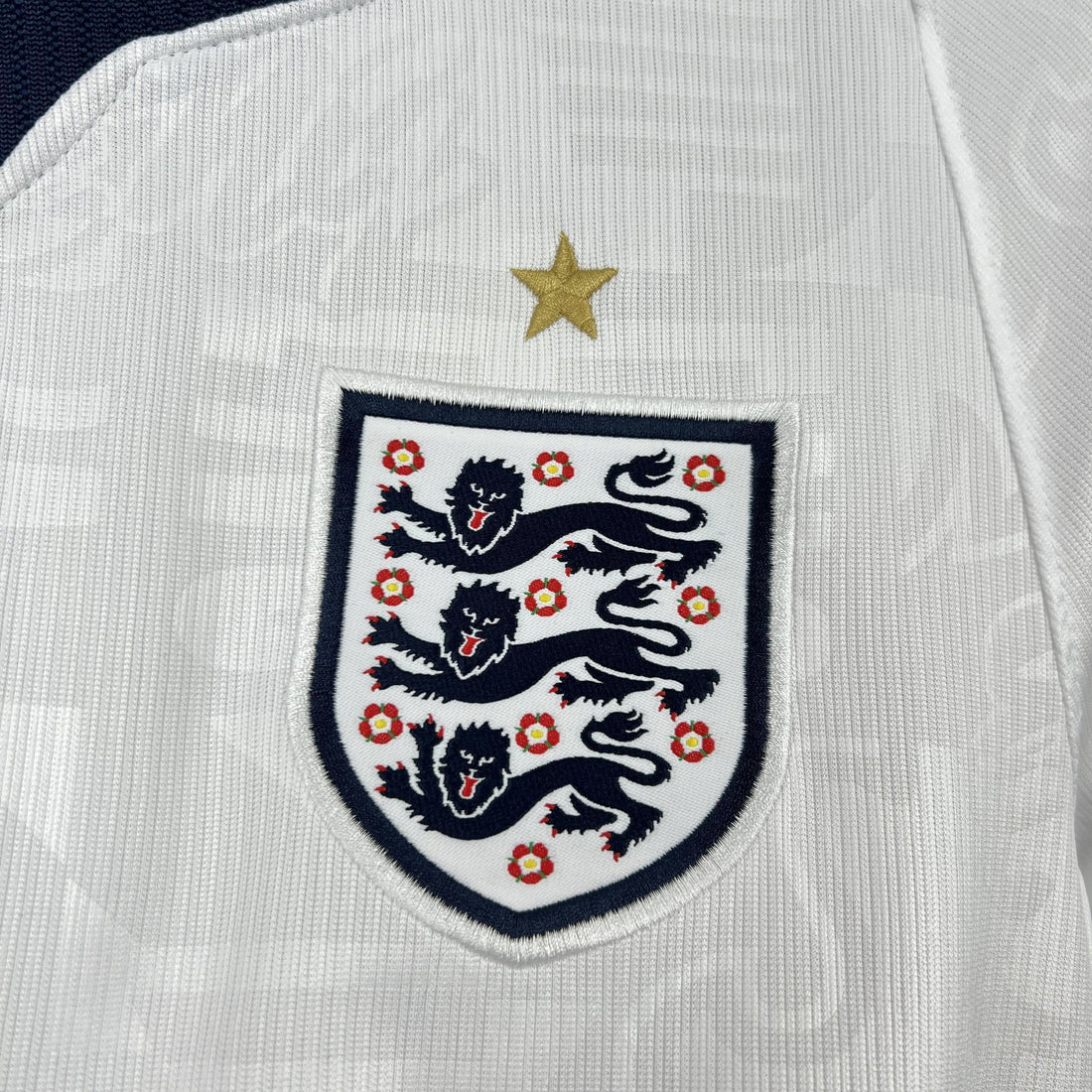 Camiseta Inglaterra 2025-26 World Cup